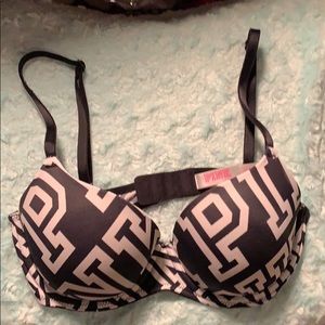VS Pink Bra